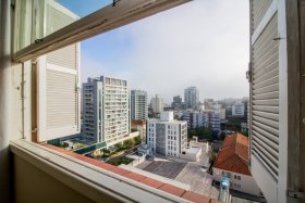 Apartamento com 170m², 3 dormitórios no bairro Moinhos de Vento em Porto Alegre para Alugar