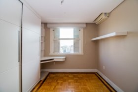 Apartamento com 170m², 3 dormitórios no bairro Moinhos de Vento em Porto Alegre para Alugar