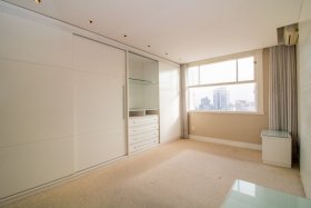 Apartamento com 170m², 3 dormitórios no bairro Moinhos de Vento em Porto Alegre para Alugar