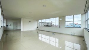 Conjunto/Sala com 150m² no bairro Azenha em Porto Alegre para Alugar