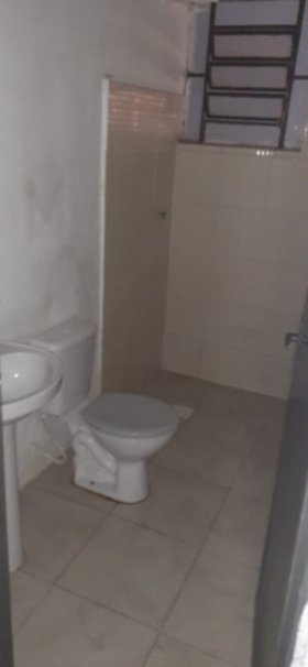 Galpão com 230m² no bairro Jardim Itu Sabará em Porto Alegre para Alugar