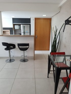 Apartamento com 61m², 2 dormitórios no bairro Higienópolis em Porto Alegre para Alugar