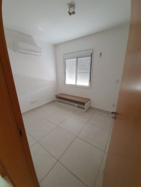 Apartamento com 61m², 2 dormitórios no bairro Higienópolis em Porto Alegre para Alugar