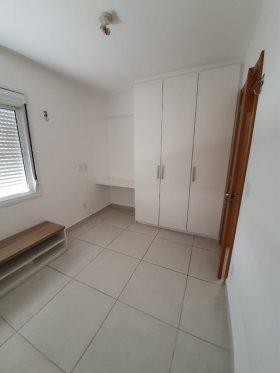 Apartamento com 61m², 2 dormitórios no bairro Higienópolis em Porto Alegre para Alugar