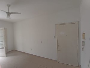 Apartamento com 38m², 1 dormitório no bairro Bom Fim em Porto Alegre para Alugar