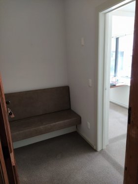 Salas/Conjuntos com 25m² no bairro Petrópolis em Porto Alegre para Alugar