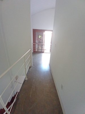 Apartamento com 55m², 2 dormitórios no bairro Petrópolis em Porto Alegre para Alugar