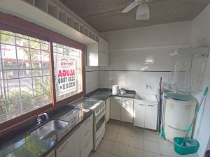Apartamento com 55m², 2 dormitórios no bairro Petrópolis em Porto Alegre para Alugar