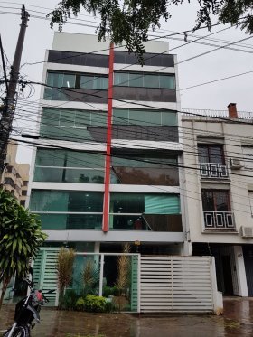 Salas/Conjuntos com 75m² no bairro Higienópolis em Porto Alegre para Alugar