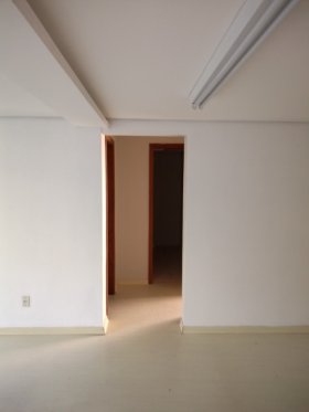 Salas/Conjuntos com 75m² no bairro Higienópolis em Porto Alegre para Alugar