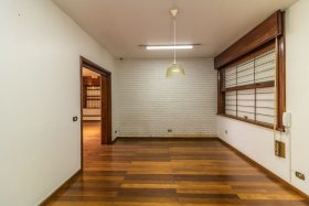 Casa com 500m², 3 dormitórios no bairro Boa Vista em Porto Alegre para Alugar