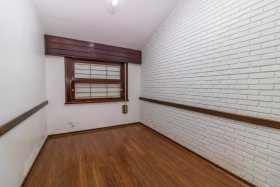 Casa com 500m², 3 dormitórios no bairro Boa Vista em Porto Alegre para Alugar