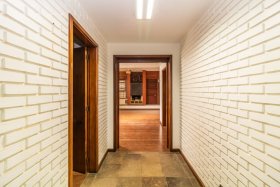 Casa com 500m², 3 dormitórios no bairro Boa Vista em Porto Alegre para Alugar