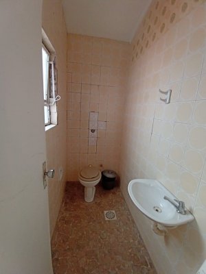 Apartamento com 80m², 2 dormitórios no bairro Santo Antonio em Porto Alegre para Alugar