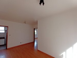 Apartamento com 80m², 2 dormitórios no bairro Santo Antonio em Porto Alegre para Alugar