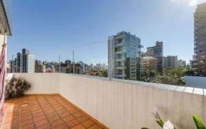 Apartamento com 129m², 2 dormitórios no bairro Petrópolis em Porto Alegre para Alugar