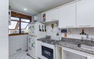 Apartamento com 129m², 2 dormitórios no bairro Petrópolis em Porto Alegre para Alugar