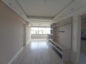 Apartamento com 83m², 3 dormitórios no bairro São Sebastião em Porto Alegre para Alugar