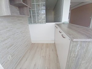 Apartamento com 83m², 3 dormitórios no bairro São Sebastião em Porto Alegre para Alugar