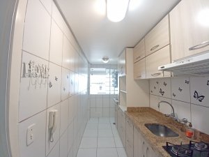 Apartamento com 83m², 3 dormitórios no bairro São Sebastião em Porto Alegre para Alugar