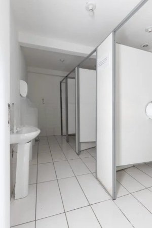 Depósito com 450m² no bairro Navegantes em Porto Alegre para Alugar