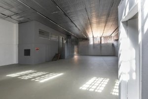 Depósito com 450m² no bairro Navegantes em Porto Alegre para Alugar