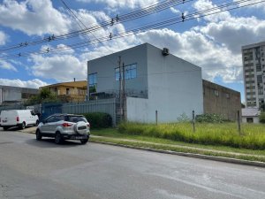 Galpão com 1.375m² no bairro Jardim Itu em Porto Alegre para Alugar