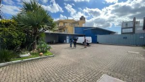 Galpão com 1.375m² no bairro Jardim Itu em Porto Alegre para Alugar