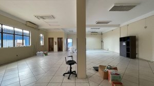 Galpão com 1.375m² no bairro Jardim Itu em Porto Alegre para Alugar