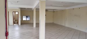 Galpão com 1.375m² no bairro Jardim Itu em Porto Alegre para Alugar