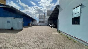 Galpão com 1.375m² no bairro Jardim Itu em Porto Alegre para Alugar