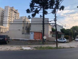 Terreno com 450m² no bairro Jardim Lindóia em Porto Alegre para Alugar