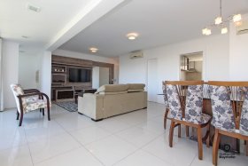 Apartamento com 125m², 3 dormitórios no bairro Jardim Europa em Porto Alegre para Alugar