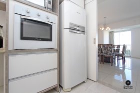 Apartamento com 125m², 3 dormitórios no bairro Jardim Europa em Porto Alegre para Alugar