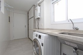 Apartamento com 125m², 3 dormitórios no bairro Jardim Europa em Porto Alegre para Alugar