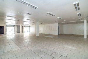 Loja com 864m² no bairro Glória em Porto Alegre para Alugar