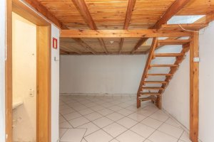 Loja com 126m² no bairro Tristeza em Porto Alegre para Alugar