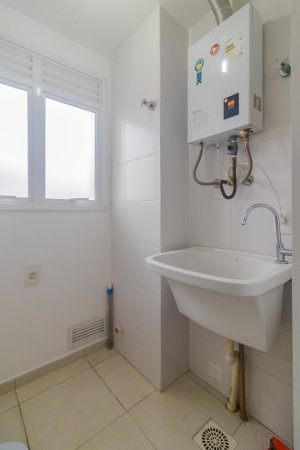 Apartamento com 62m², 2 dormitórios no bairro Jardim Europa em Porto Alegre para Alugar