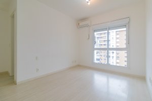 Apartamento com 62m², 2 dormitórios no bairro Jardim Europa em Porto Alegre para Alugar