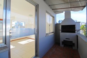 Salas/Conjuntos com 130m² no bairro Independência em Porto Alegre para Alugar