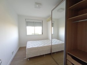 Apartamento com 84m², 3 dormitórios no bairro Jardim Lindóia em Porto Alegre para Alugar