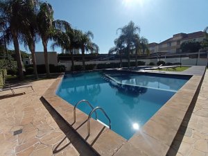 Apartamento com 84m², 3 dormitórios no bairro Jardim Lindóia em Porto Alegre para Alugar