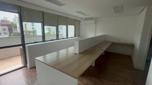 Conjunto/Sala com 80m² no bairro Petrópolis em Porto Alegre para Alugar