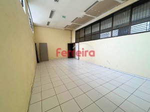 Loja com 326m² no bairro Moinhos de Vento em Porto Alegre para Alugar