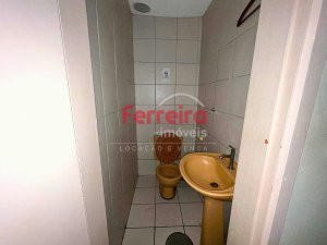 Loja com 326m² no bairro Moinhos de Vento em Porto Alegre para Alugar