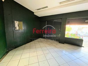 Loja com 326m² no bairro Moinhos de Vento em Porto Alegre para Alugar
