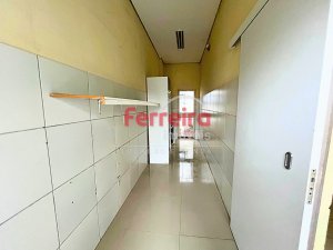 Loja com 326m² no bairro Moinhos de Vento em Porto Alegre para Alugar