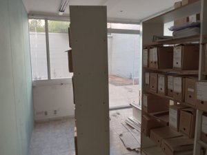 Salas/Conjuntos com 54m² no bairro Moinhos de Vento em Porto Alegre para Alugar