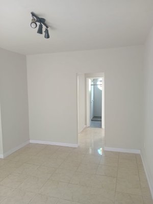 Apartamento com 97m², 2 dormitórios no bairro Santana em Porto Alegre para Alugar