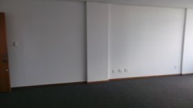 Salas/Conjuntos com 53m² no bairro São Geraldo em Porto Alegre para Alugar